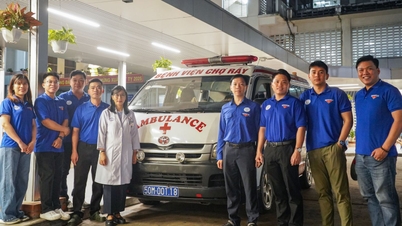 호치민 시는 다크락 지방을 지원하기 위해 5개의 응급 의료 실무 그룹을 설립했습니다.