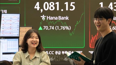 এশিয়ান স্টক ঊর্ধ্বমুখী, সাময়িকভাবে এআই 'বাবল'-এর আশঙ্কা ভুলে গেছে