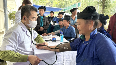 Бесплатное медицинское обследование и выдача лекарств в приграничной коммуне Нгиатхуан