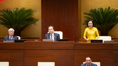 يجب حماية الصحفيين عند العمل في مواقف محفوفة بالمخاطر.