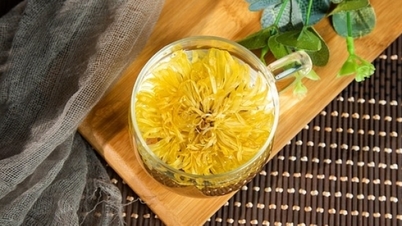 Drink these 3 types of tea at night to improve sleep quality, indirectly supporting belly fat loss