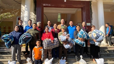 اهدای بیش از ۱۰۰ هدیه و برگزاری «بازار صفر دونگ» در کمون کان لون