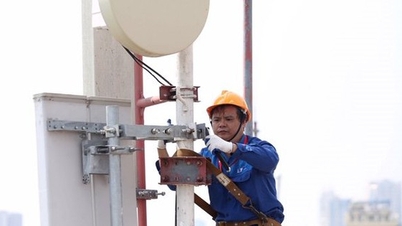 Hanoi strengthens postal and telecommunications management and ensures communication in the last 3 months of 2025