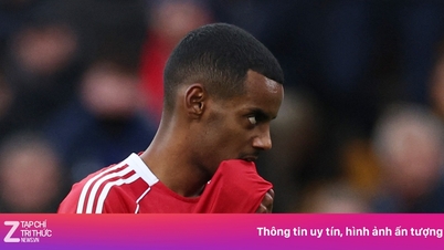 Gary Neville hit the nail on the head at Liverpool