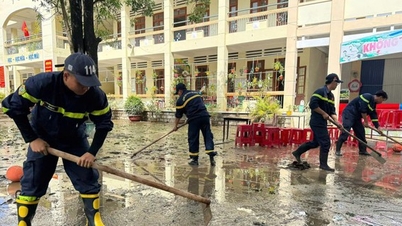 Nearly 2,000 schools and school branches had to close after the floods.