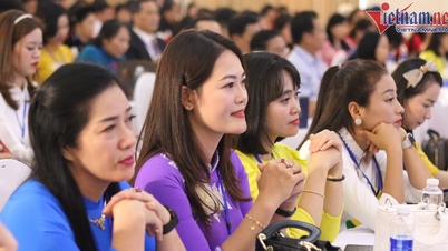 استخدام معلمان باید به مدارس واگذار شود، کمون‌ها و ادارات فقط در نظارت مشارکت دارند.