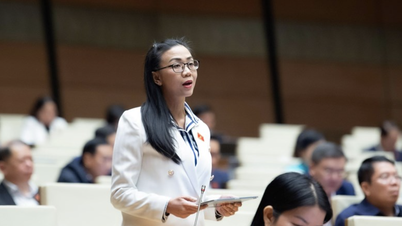 Οι εφημερίδες χάνουν έσοδα επειδή τα μέσα κοινωνικής δικτύωσης παραθέτουν άρθρα και χρησιμοποιούν παραπλανητικούς τίτλους.