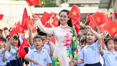 Lämna in förslag till nationalförsamlingen om att spendera mer än 580 000 miljarder VND för att förbättra utbildningskvaliteten.