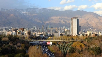 Столиця Ірану закриває громадські установи та обмежує рух транспорту через забруднення повітря