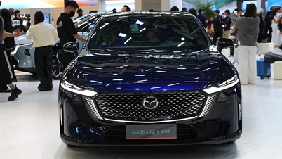 ภาพระยะใกล้ของ Mazda 6e ที่กำลังจะเผยโฉมในเอเชียตะวันออกเฉียงใต้ วิ่งได้สูงสุดถึง 600 กม. ต่อการชาร์จหนึ่งครั้ง