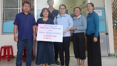 クロン・パック医療センターは洪水被害を受けた医療施設の設備を支援