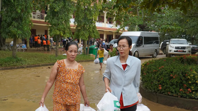 Каждый житель пострадавшей от затопления зоны Кханьхоа получит 15 кг риса.