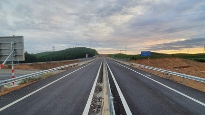 क्वांग ट्राई ने राष्ट्रीय राजमार्ग 15डी परियोजना चरण I का कार्यान्वयन किया