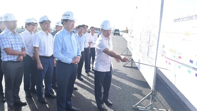 Místopředsedkyně vlády Mai Van Chinh si prohlédla staveniště projektu Ho Či Minova městského okruhu č. 3.