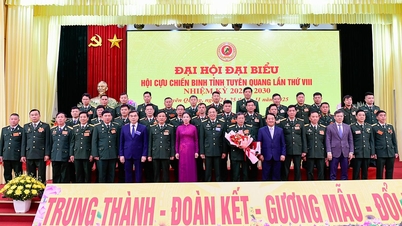 Bâtir une association forte, contribuer à l'édification d'une province au développement global et durable