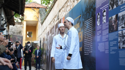 Spesialutstilling «Aspirasjon for fred» for å minnes seieren «Hanoi - Dien Bien Phu i luften»