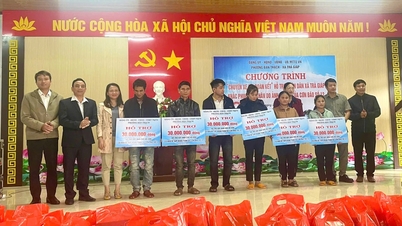 Ban Thach Ward stöder 400 miljoner VND för att invånarna i Tra Giap-kommunen ska kunna övervinna konsekvenserna av naturkatastrofer.