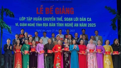 Menyalakan komposisi Vi dan Giam dari kelas latihan 2025