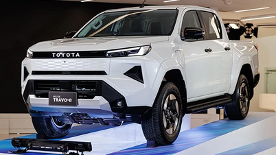 Prețul Toyota Hilux 2026 crește brusc la sosirea în Vietnam, cea mai mare versiune ajungând la 1,1 miliarde