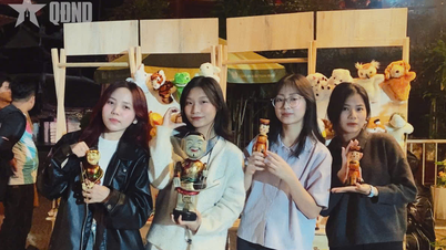 জেনারেল জেড পুতুলনাচের ঐতিহ্যকে "জাগিয়ে তোলেন"