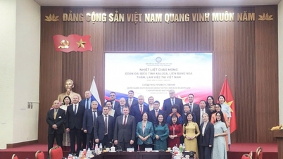 عوام سے عوام کے تعاون کو فروغ دینا اور ویتنام اور کالوگا صوبے کے درمیان تبادلے کو بڑھانا، روسی فیڈریشن