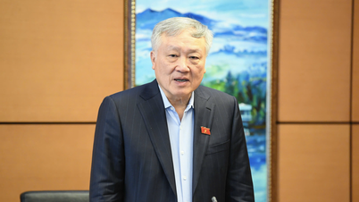 Seules les facultés de médecine pourront former des médecins, et les facultés de droit pourront former des juristes.