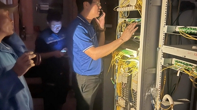 Dak Lak: pilnie przywrócić infrastrukturę telekomunikacyjną, aby umożliwić prowadzenie akcji ratowniczych