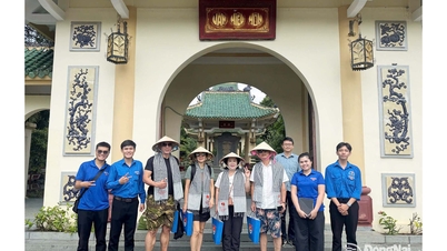 Gen Z Dong Nai 'flex' warisan tempatan melalui 'Tran Bien Go - Discover Tran Bien'