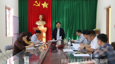 Перевірка програми скорочення бідності та нового сільського будівництва в комуні Хуу Ліен