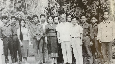 लाओस के राष्ट्रपति द्वारा प्रथम श्रेणी इत्क्साला ऑर्डर से सम्मानित पत्रकार की कहानी