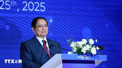 Премьер-министр: Надеюсь, что международные друзья поддержат строительство Хошимина как прорыв