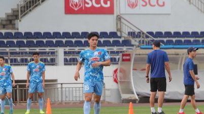 U22 Vietnam: Phi Hoang practices separately, the number of players is still not enough