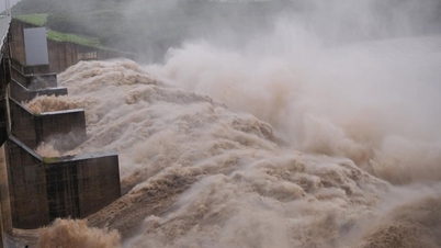 بازگرداندن سطح آب مخزن برق آبی به سطح سیل، قبل از ساعت ۱۰:۰۰ صبح ۲۸ نوامبر ۲۰۲۵
