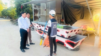 Vinh Thinh کمیون کے ایک رہائشی نے ڈاک لک صوبے کو ایک کینو عطیہ کیا۔