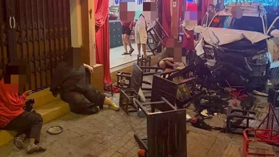 Un șofer beat a trecut pe roșu și a provocat un accident, rănind 12 persoane