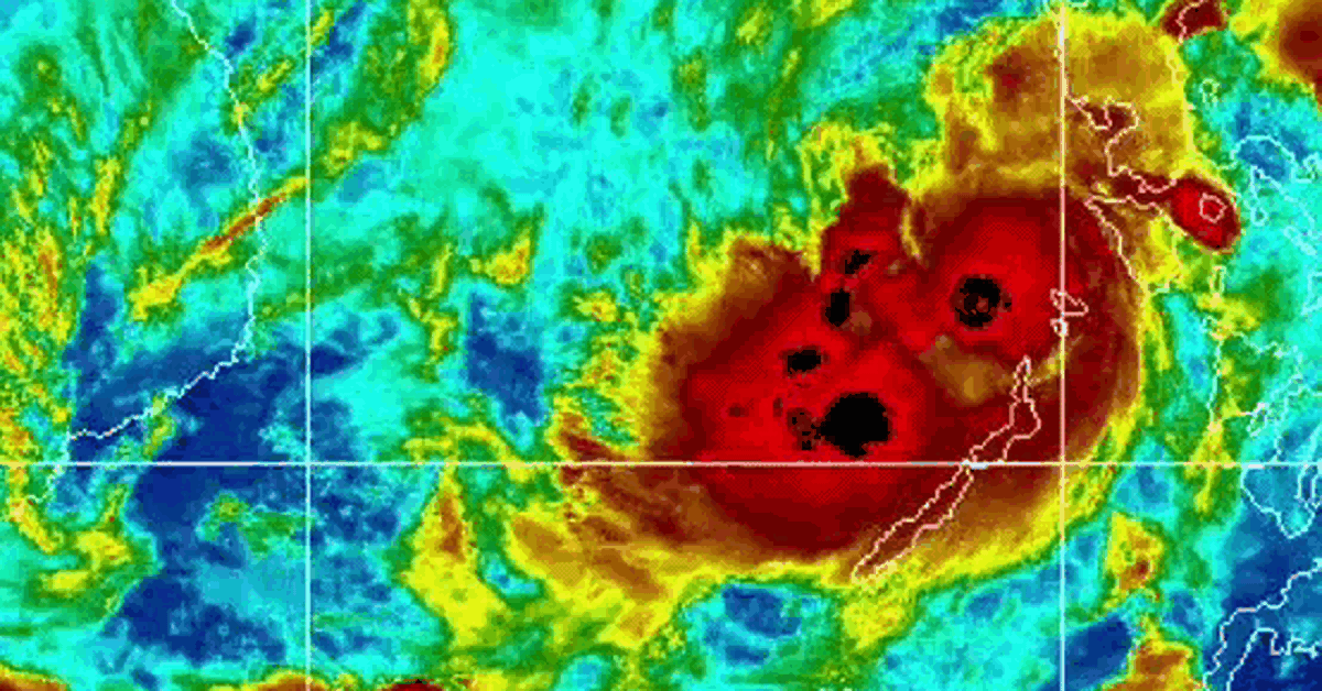 พายุลูกที่ 15 อาจทำให้เกิดลมกระโชกแรงระดับ 9 คลื่นสูง 6 เมตรในทะเลที่นครโฮจิมินห์ ประกาศเตือนภัยระดับ 2