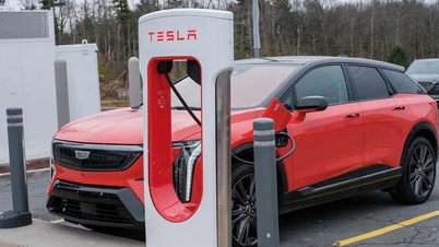 টেসলা সুপারচার্জারে ক্যাডিলাক অপটিক ২০২৬ রিয়েল চার্জিং