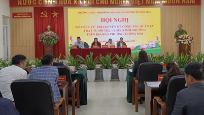 ວັງ​ຕູ່​ມ່ຽນ​ພົບ​ປະ​ກັບ​ຜູ້​ມີ​ສິດ​ເລືອກ​ຕັ້ງ​ໃນ​ຫົວ​ຂໍ້​ສຸ​ຂະ​ພາບ​ສິ່ງ​ແວດ​ລ້ອມ ແລະ ຄວາມ​ເປັນ​ລະ​ບຽບ​ຮຽບ​ຮ້ອຍ​ຕົວ​ເມືອງ.