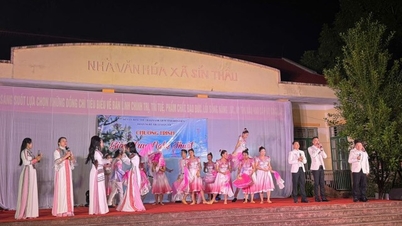 កម្មវិធីសិល្បៈស្វាគមន៍មហាសន្និបាតបក្សលើកទី១៤ នៅឃុំស៊ិនធួ