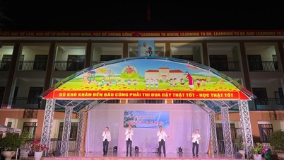Art performance program to welcome the 14th National Congress of the Party in Na Tau commune