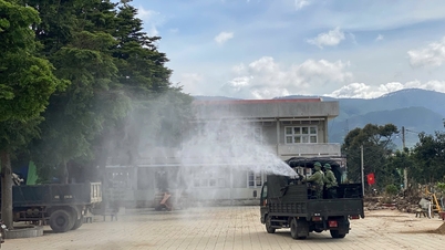 A Lam Dong egészségügyi ágazat fokozza a reagálást, sürgősen leküzd az árvizek következményeit