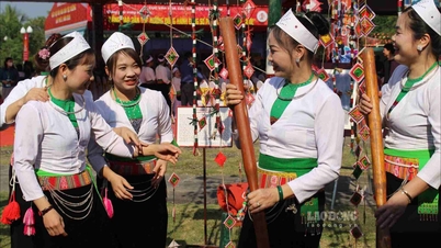 Muong kulturfestival sprer identitet og hedrer ånden av stor solidaritet