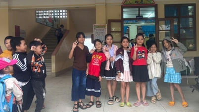Les victimes des inondations de Hoa Thinh sont retournées à l'école.