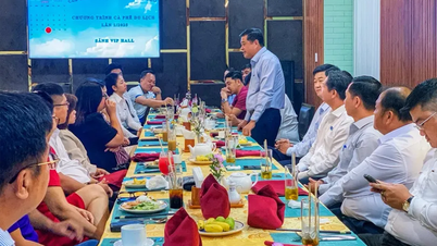 Accompany and promote local tourism development