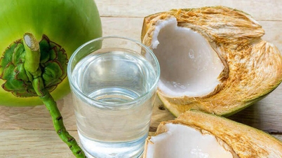 Kokoswater: een drankje met veel voordelen, maar wie mag het niet drinken?