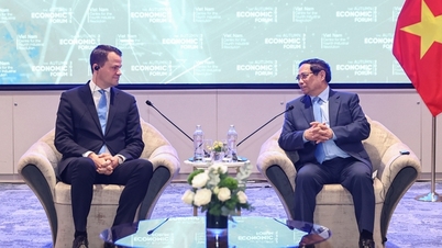 Premiér navrhuje, aby se podzimní ekonomické fórum WEF stalo každoroční akcí