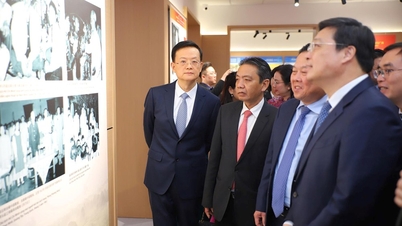 Öppning av Guangxi kultur-, turism- och vetenskaps- och teknologivecka i Hanoi