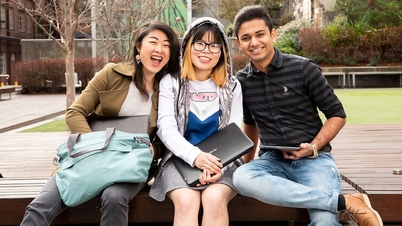 Počet vietnamských studentů, kteří studují v Austrálii poprvé, prudce klesl.