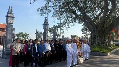 قام وفد من الأقليات العرقية من مقاطعة كاو بانج بزيارة ودراسة نماذج التنمية الاقتصادية في مقاطعة هونغ ين