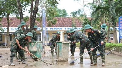 យោធភូមិភាគទី៥ ខិតខំជួយសិស្សានុសិស្សដែលរងគ្រោះដោយទឹកជំនន់ ឲ្យត្រឡប់មកសាលារៀនវិញក្នុងពេលឆាប់ៗនេះ